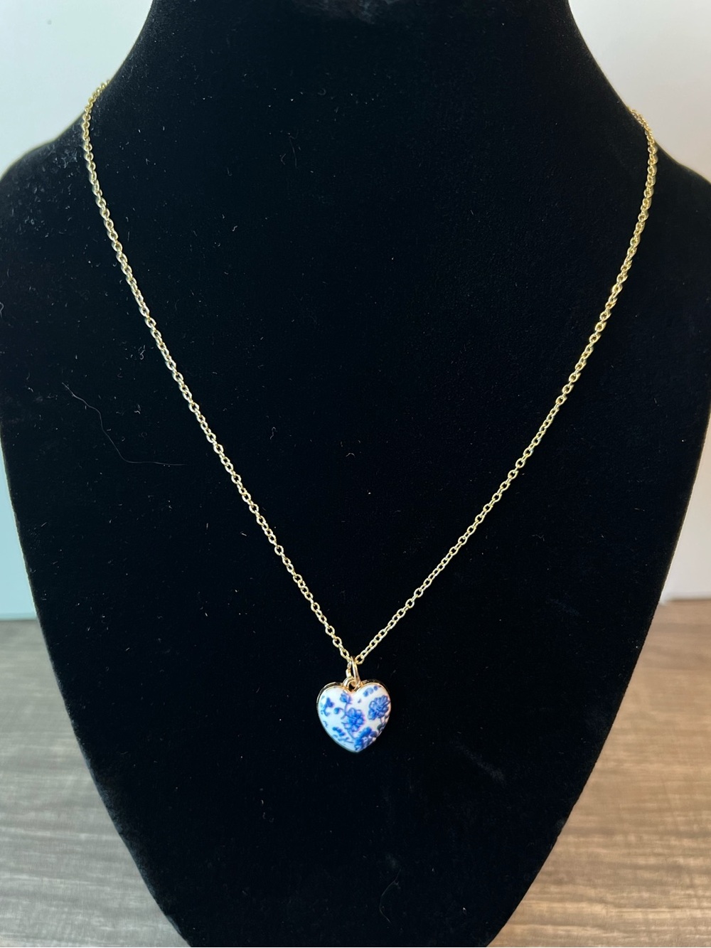 Blue Porcelain Heart gold Pendant Necklace – Women’s Jewelry